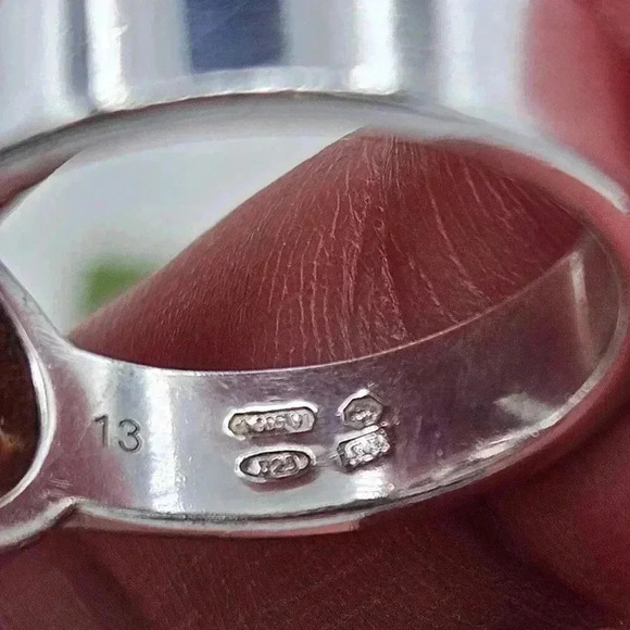 Gucci  Interlocking G Ring and Pendant - Picture 9 of 13